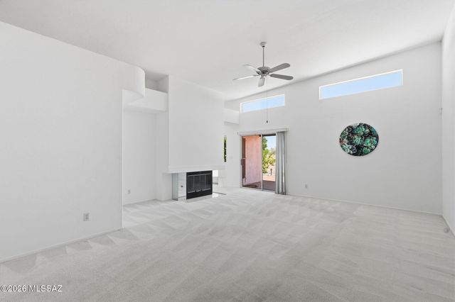 529 E Squirrel Tail Drive, Tucson, AZ 85704