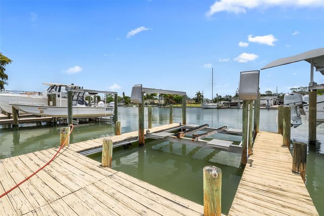 4608 ARLINGTON ROAD, Palmetto, FL 34221