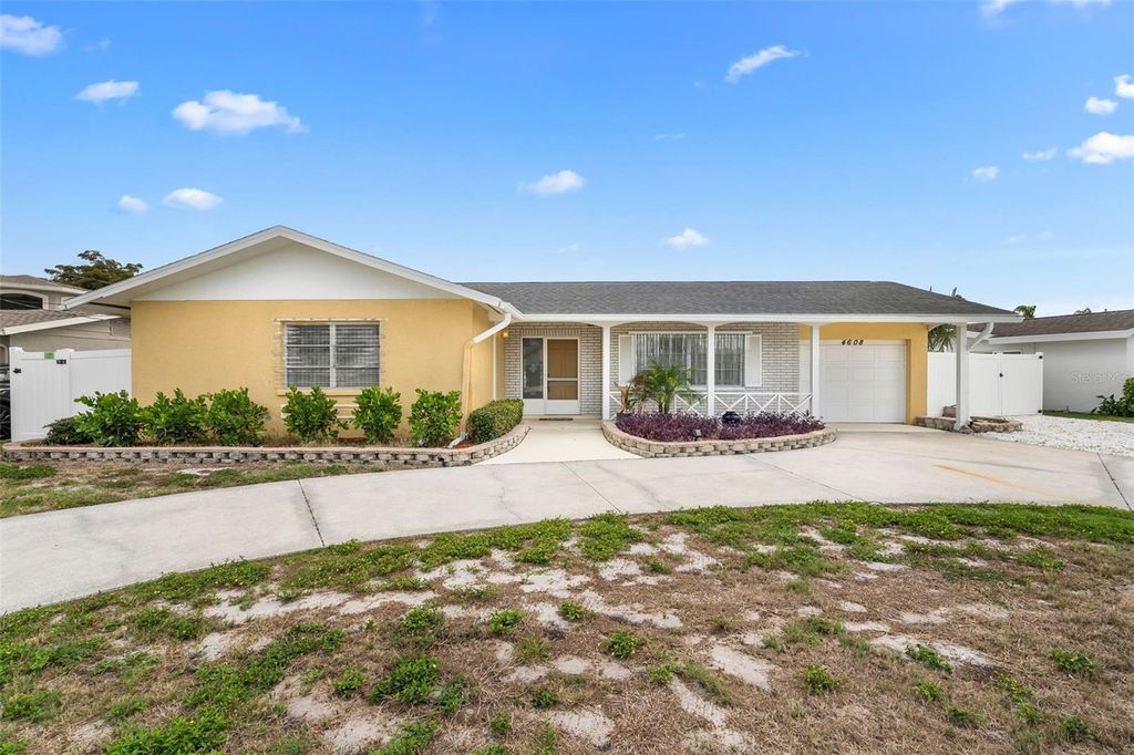 4608 ARLINGTON ROAD, Palmetto, FL 34221