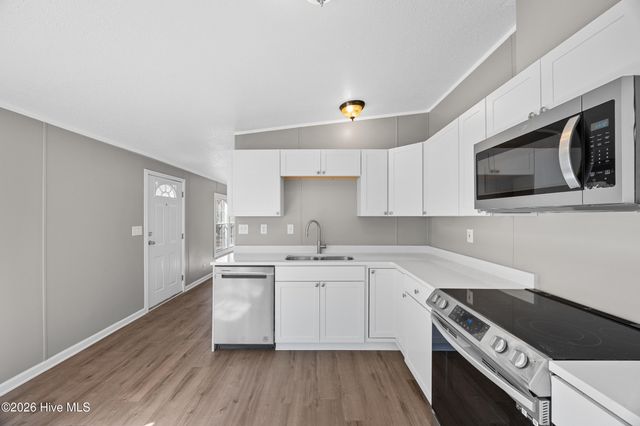 805 Red Lighthouse Lane, Wilmington, NC 28412