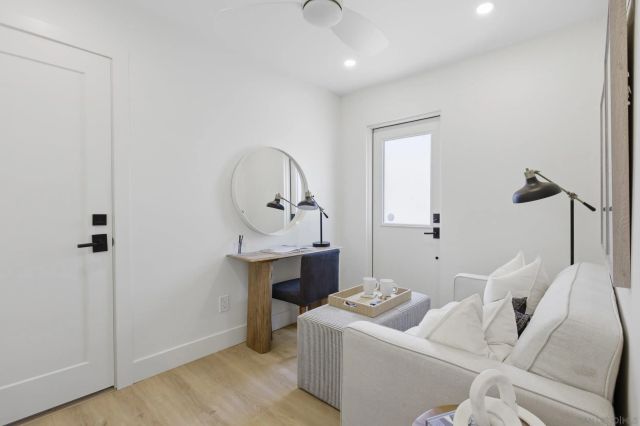 811-13 Balboa Ct, San Diego, CA 92109