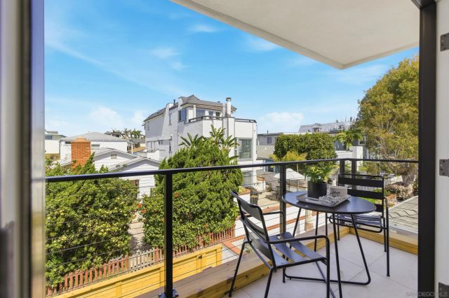 811-13 Balboa Ct, San Diego, CA 92109