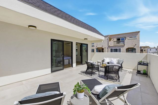 811-13 Balboa Ct, San Diego, CA 92109