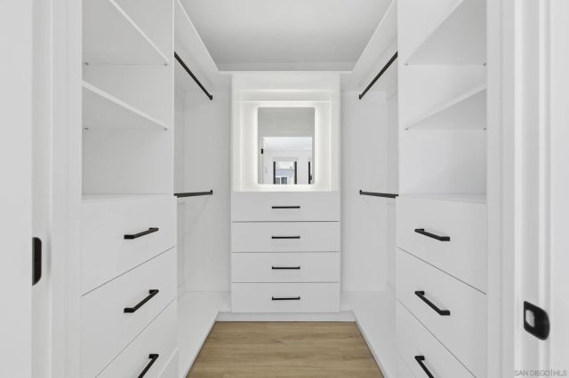 811-13 Balboa Ct, San Diego, CA 92109