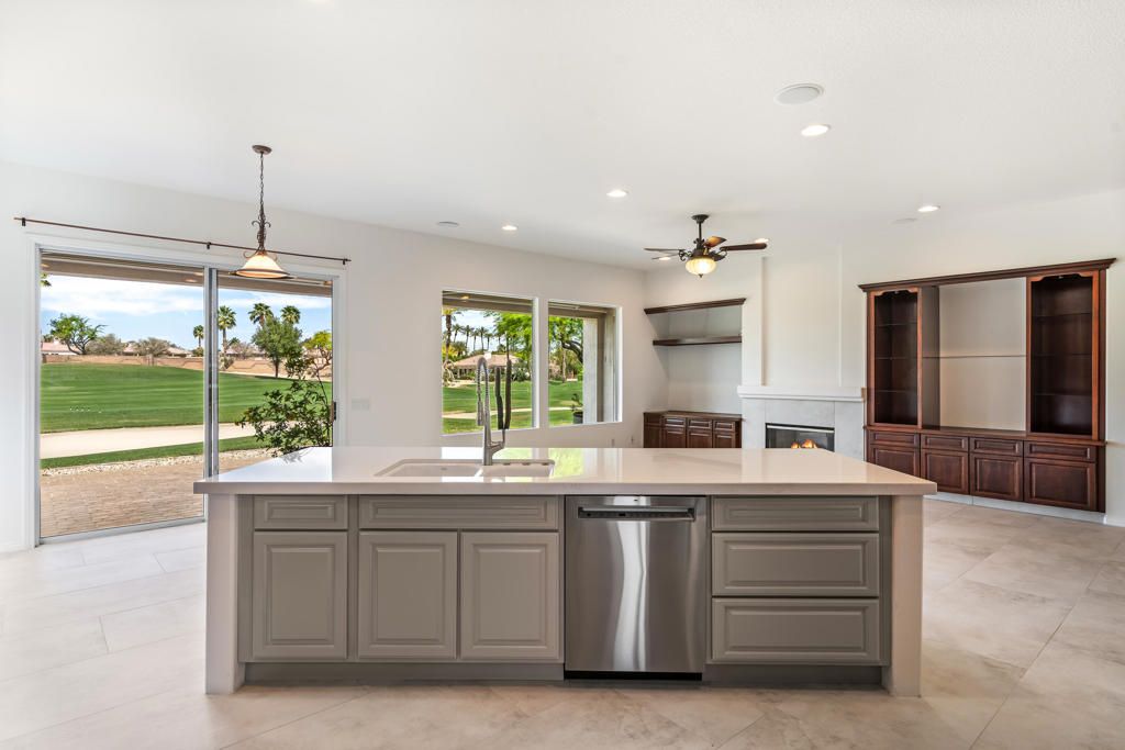 Image 10 of property listing at 43393 Saint Andrews Drive, Indio, CA 92201