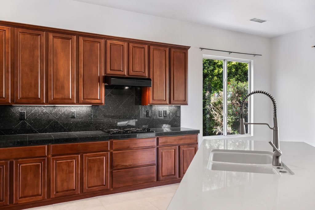 Image 19 of property listing at 43393 Saint Andrews Drive, Indio, CA 92201