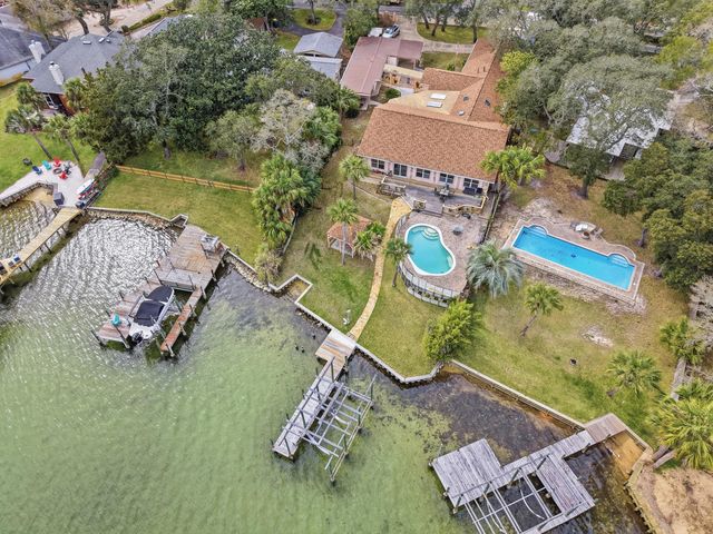 144 Monahan Drive, Fort Walton Beach, FL 32547