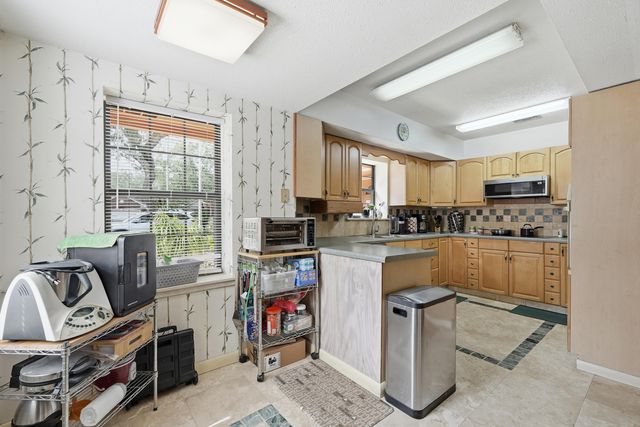 144 Monahan Drive, Fort Walton Beach, FL 32547