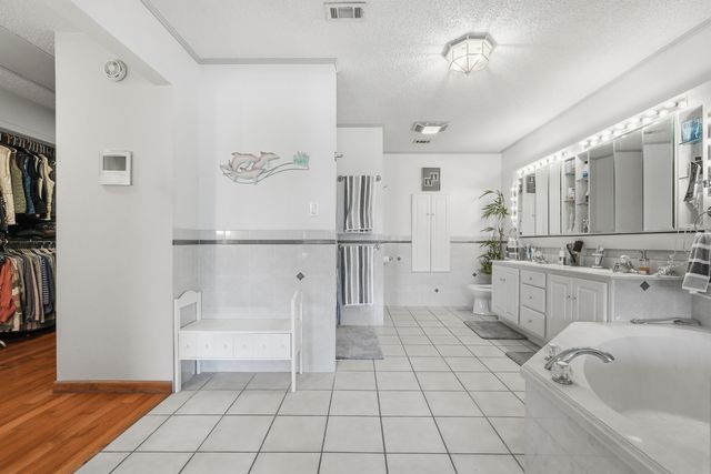 144 Monahan Drive, Fort Walton Beach, FL 32547