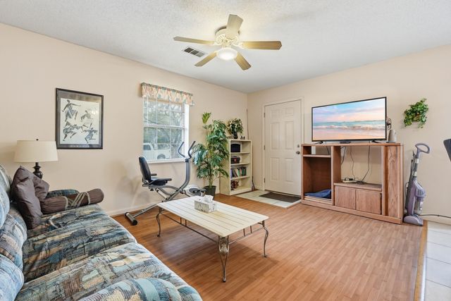 144 Monahan Drive, Fort Walton Beach, FL 32547