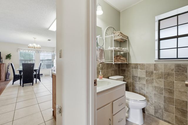 144 Monahan Drive, Fort Walton Beach, FL 32547