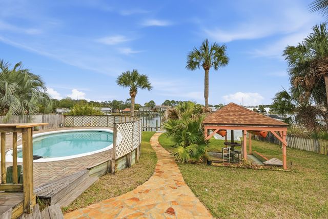 144 Monahan Drive, Fort Walton Beach, FL 32547