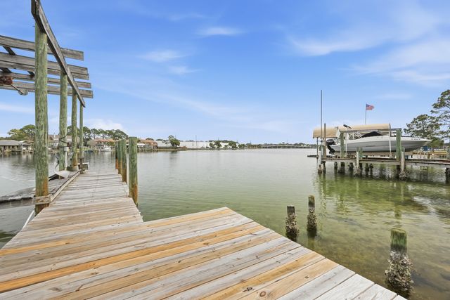 144 Monahan Drive, Fort Walton Beach, FL 32547