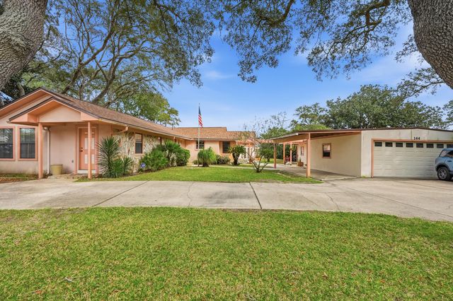 144 Monahan Drive, Fort Walton Beach, FL 32547