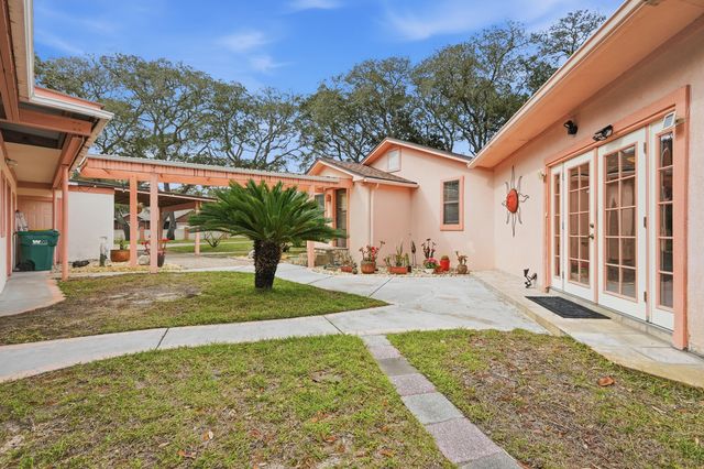 144 Monahan Drive, Fort Walton Beach, FL 32547