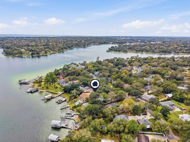 144 Monahan Drive, Fort Walton Beach, FL 32547