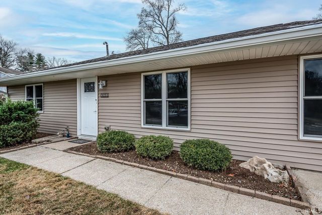 3211 N Stoneycrest Road, Bloomington, IN 47404