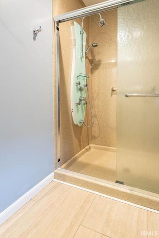 3211 N Stoneycrest Road, Bloomington, IN 47404