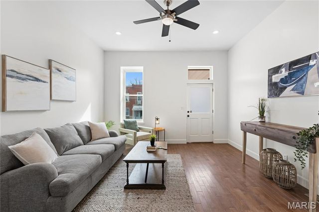 2845 Wyoming Street, St Louis, MO 63118