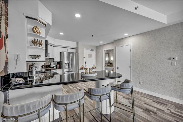 211 East Flamingo Road 1103, Las Vegas, NV 89169