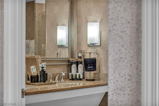 211 East Flamingo Road 1103, Las Vegas, NV 89169