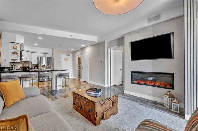 211 East Flamingo Road 1103, Las Vegas, NV 89169