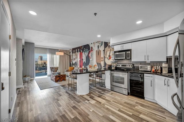 211 East Flamingo Road 1103, Las Vegas, NV 89169