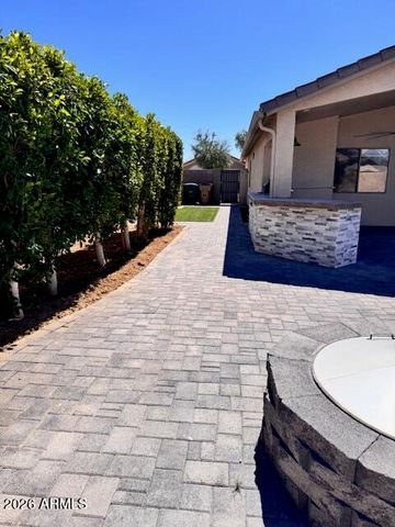 17516 W DALEA Drive, Goodyear, AZ 85338