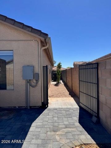 17516 W DALEA Drive, Goodyear, AZ 85338