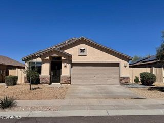 17516 W DALEA Drive, Goodyear, AZ 85338
