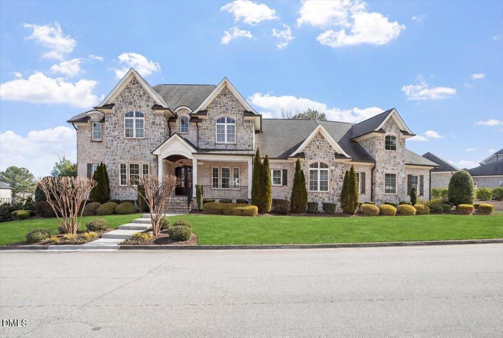 12616 Village Springs Road, Raleigh, NC 27614