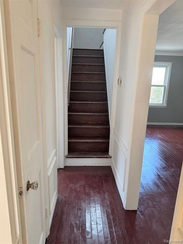640 Crawford Street, Flint, MI 48507