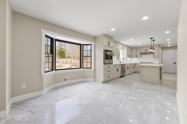 97 Windsor Drive, Eatontown, NJ 07724