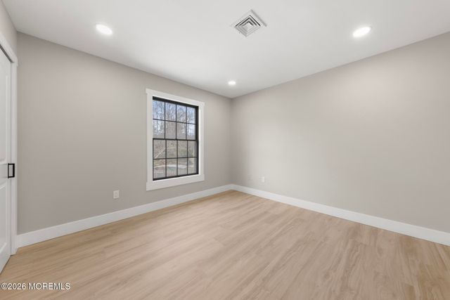 97 Windsor Drive, Eatontown, NJ 07724