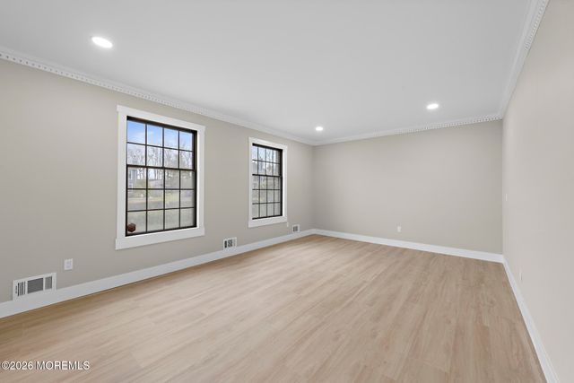 97 Windsor Drive, Eatontown, NJ 07724