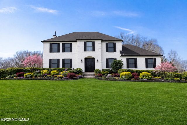 97 Windsor Drive, Eatontown, NJ 07724