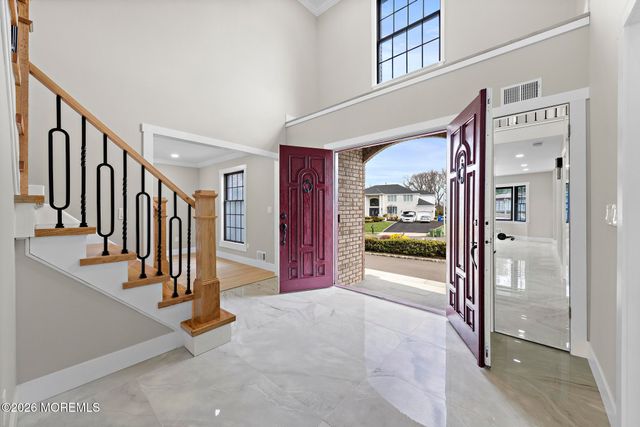 97 Windsor Drive, Eatontown, NJ 07724