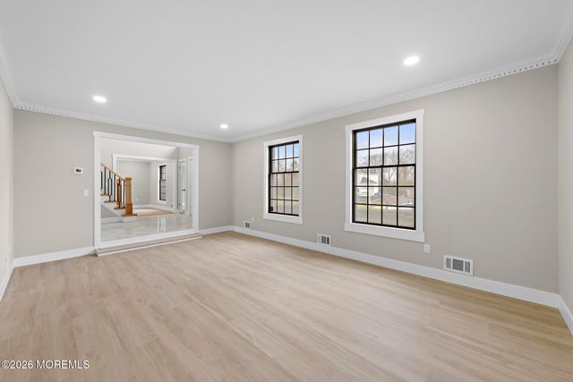 97 Windsor Drive, Eatontown, NJ 07724