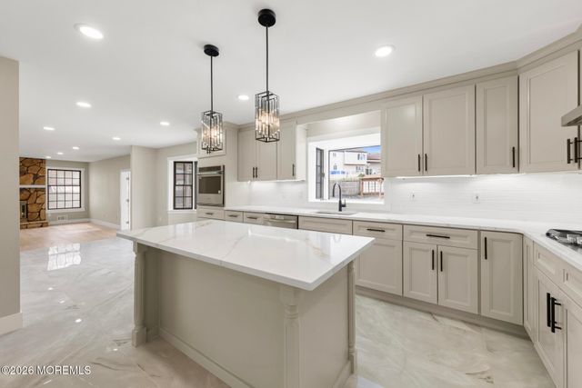 97 Windsor Drive, Eatontown, NJ 07724