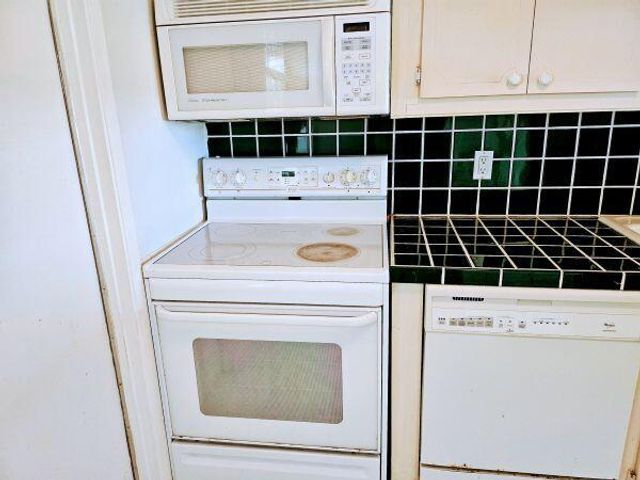 4650 Washington Street 504, Hollywood, FL 33021