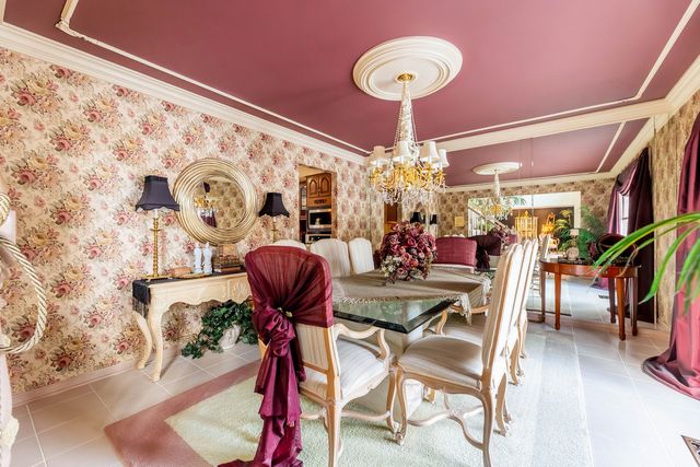 7624 Forest Hill Road, Burr Ridge, IL 60527