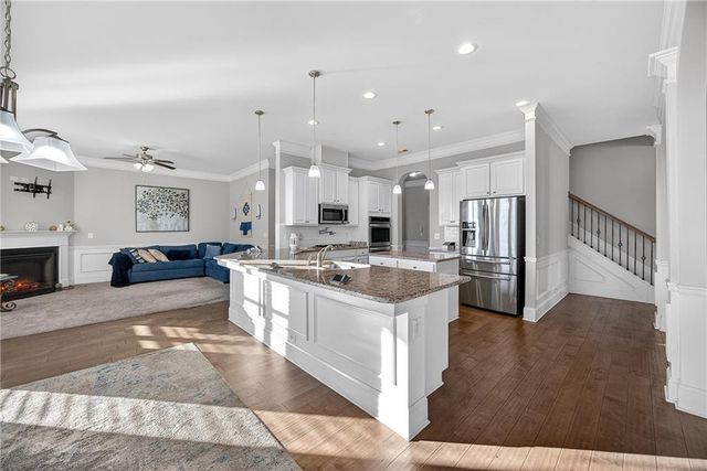 160 Elysian Drive, Fayetteville, GA 30214