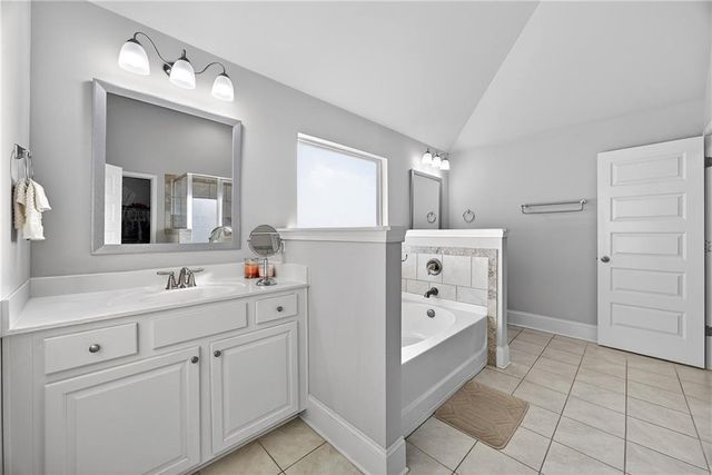 160 Elysian Drive, Fayetteville, GA 30214