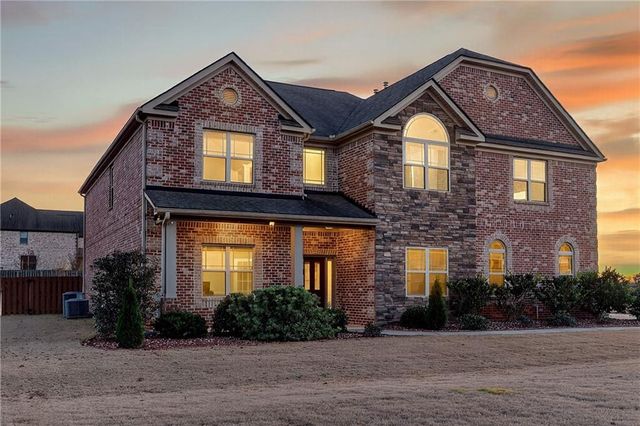 160 Elysian Drive, Fayetteville, GA 30214