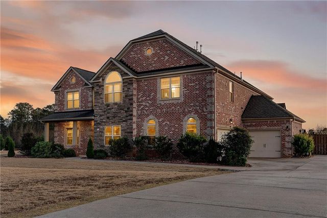 160 Elysian Drive, Fayetteville, GA 30214