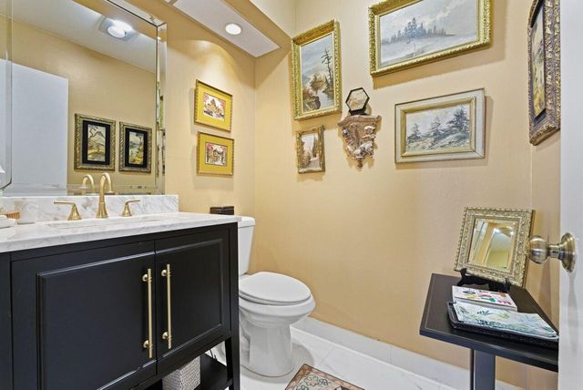 5787 Lakeview Mews Place, Boynton Beach, FL 33437