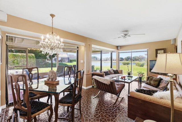 5787 Lakeview Mews Place, Boynton Beach, FL 33437