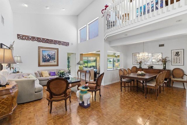 5787 Lakeview Mews Place, Boynton Beach, FL 33437