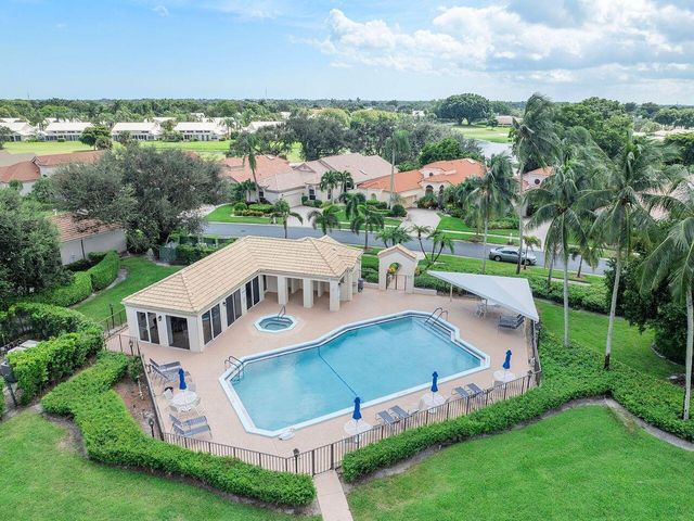 5787 Lakeview Mews Place, Boynton Beach, FL 33437