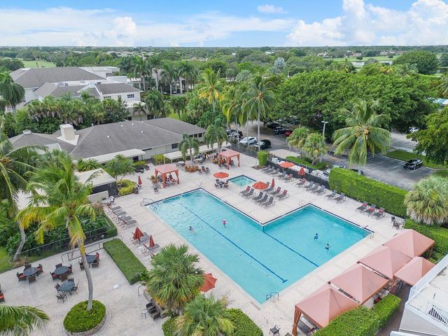 5787 Lakeview Mews Place, Boynton Beach, FL 33437